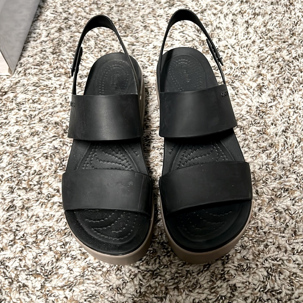 Women’s Crocs Sandals